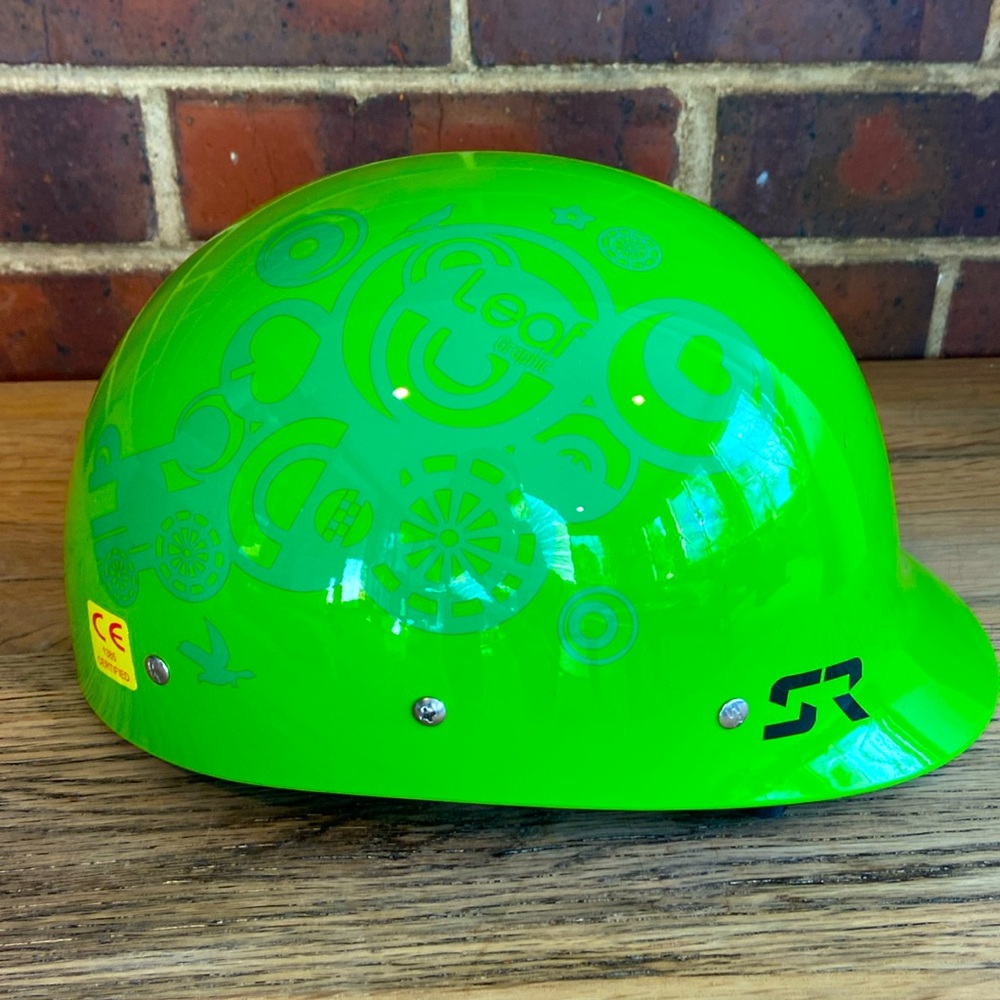 Shred Ready Super Scrappy Kayak Helmet leaf graphic